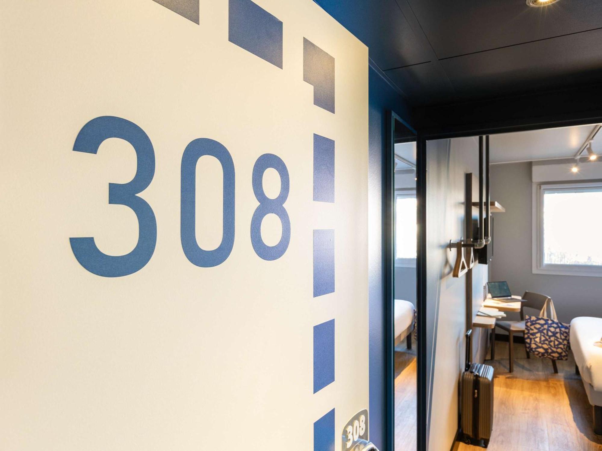 Ibis Budget Saint Die Des Vosges Eksteriør bilde